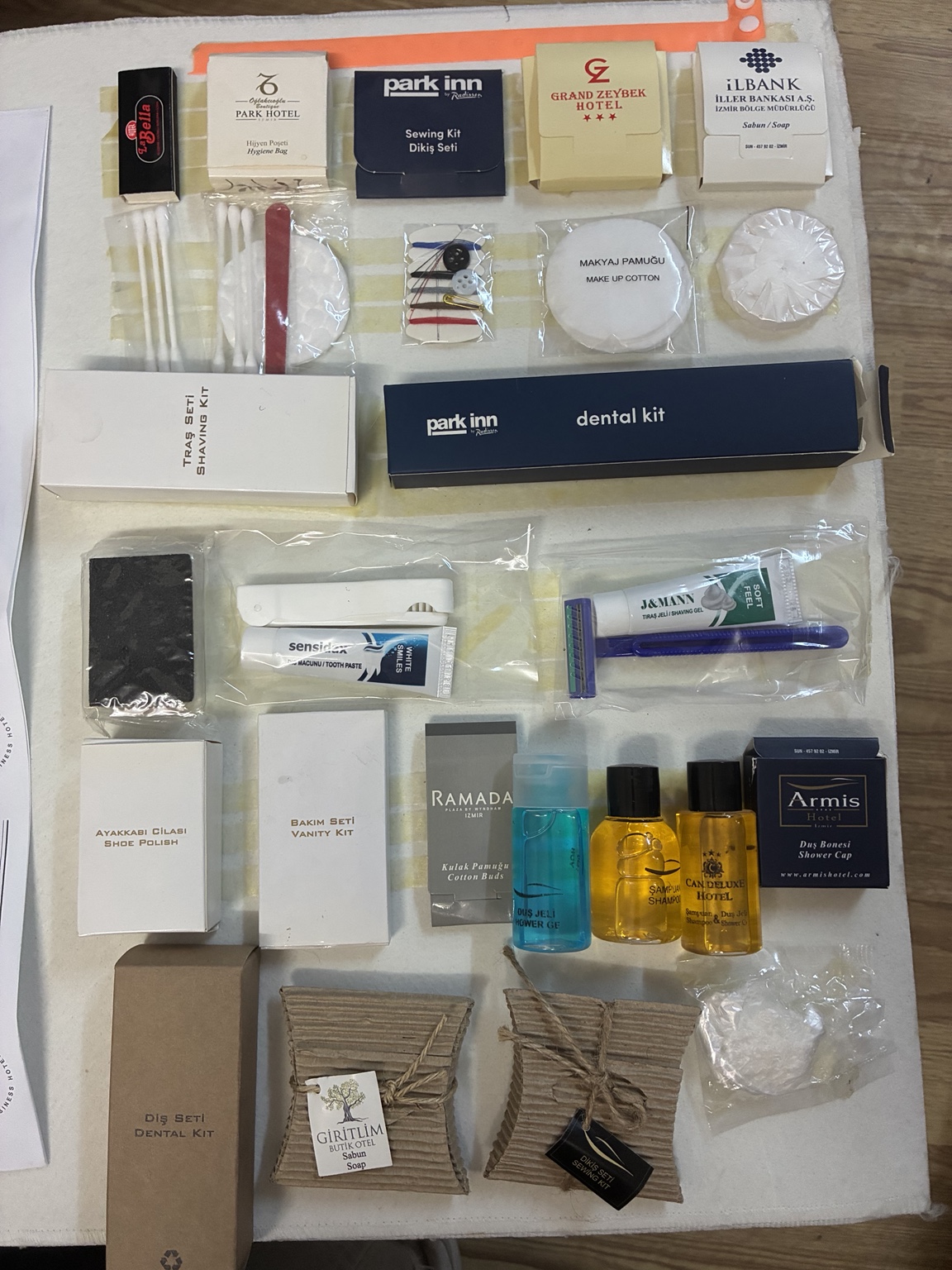 Customisable hotel guest amenities including dental kits, shaving kits, vanity kits, soaps and toiletries